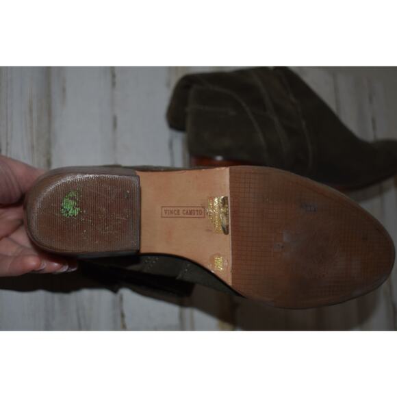 Vince Camuto Green Suede Booties Size 7 - Picture 5 of 5